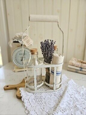 Rustic White Metal 2-Bottle Carrier Caddy with Wooden Handle | Farmhouse Decor
